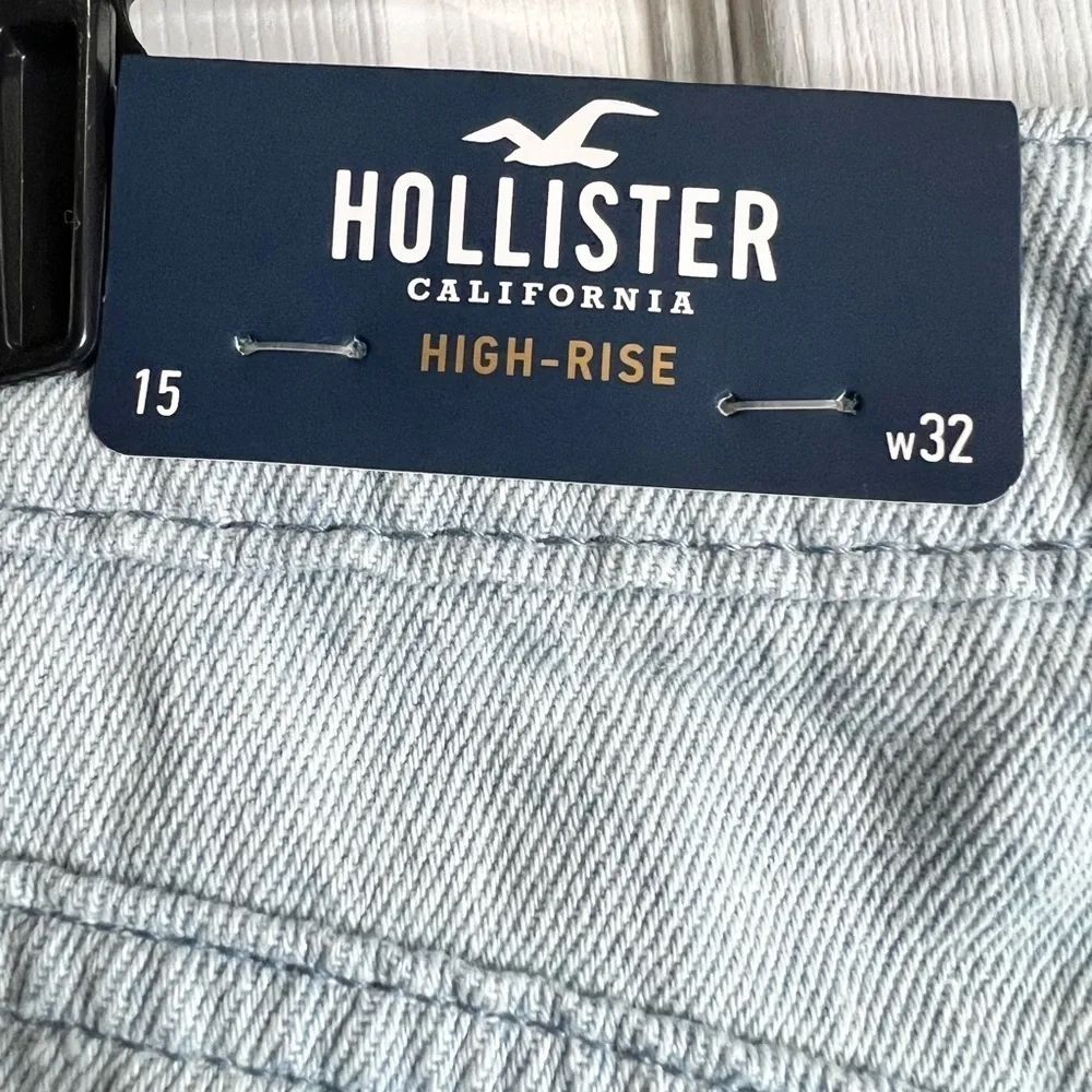 NWT - Hollister Co. Women's Blue High-Rise Denim Skirt - Size 15/32